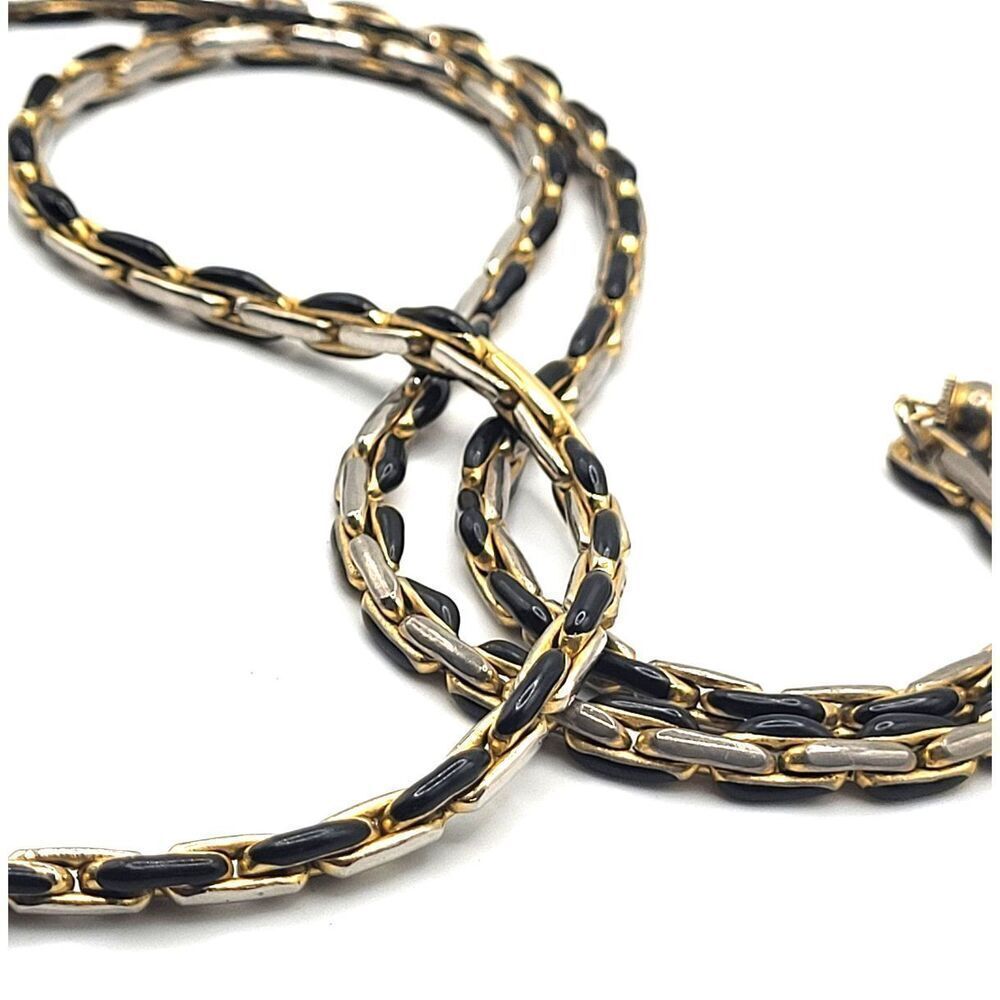 Les Bernard Inc. Chunky Thick Sturdy Enamel Chain Necklace 30in